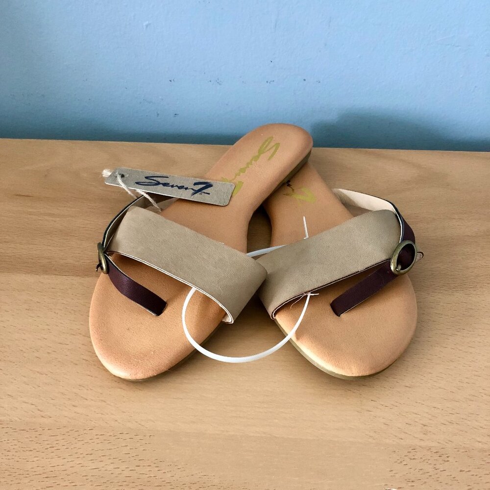 Every day flip flops, Women's flats